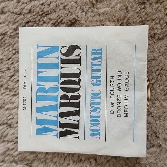 Martin Marquis acoustic guitar strings Bronze wound silver steel - Picture 7 of 12